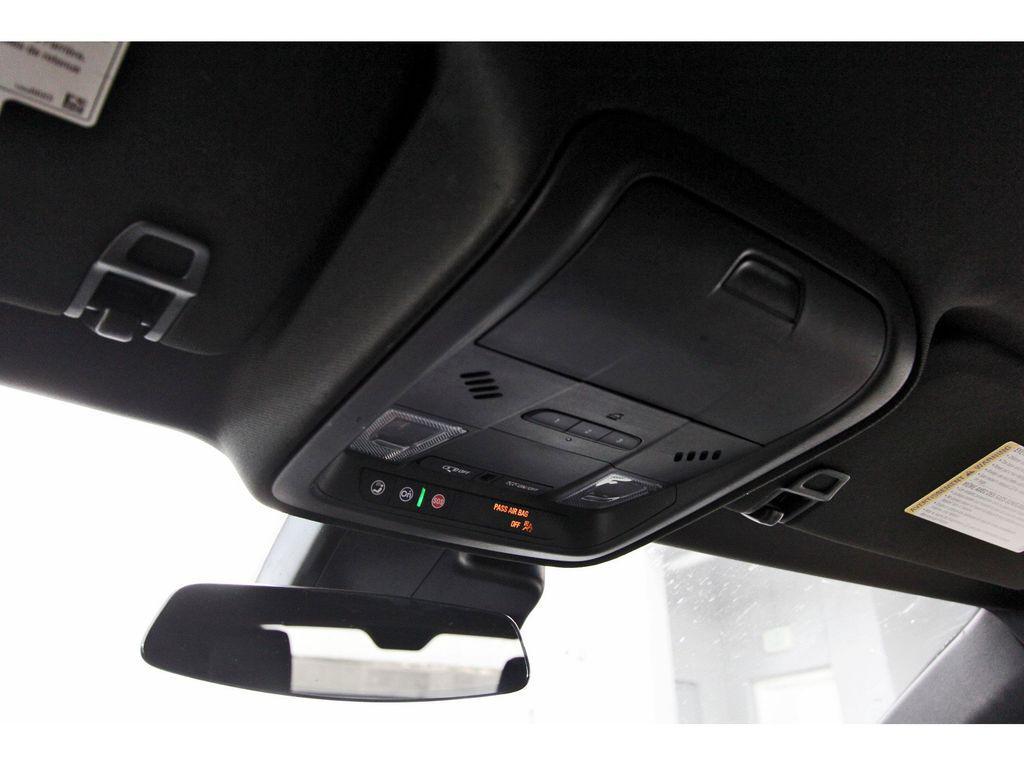 used 2023 Cadillac XT4 car, priced at $24,991