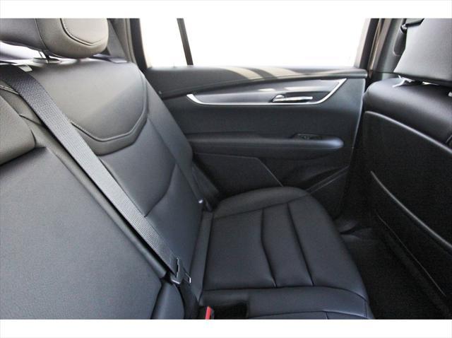 new 2025 Cadillac XT6 car, priced at $48,590