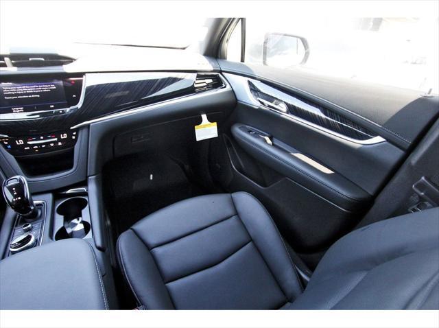 new 2025 Cadillac XT6 car, priced at $60,140