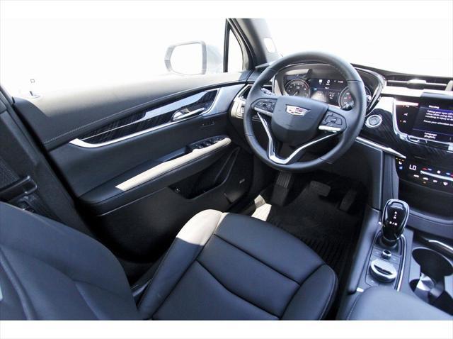 new 2025 Cadillac XT6 car, priced at $60,140