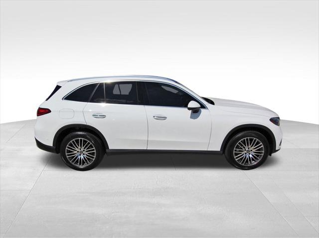 used 2023 Mercedes-Benz GLC 300 car, priced at $41,327