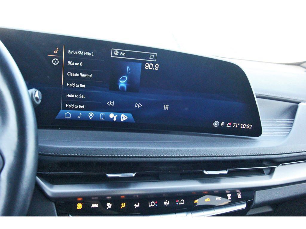 used 2024 Cadillac XT4 car, priced at $28,991