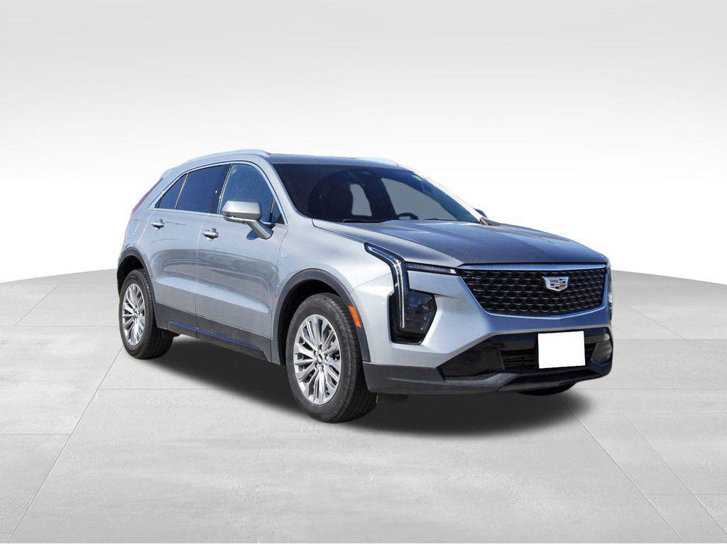 used 2024 Cadillac XT4 car, priced at $28,991