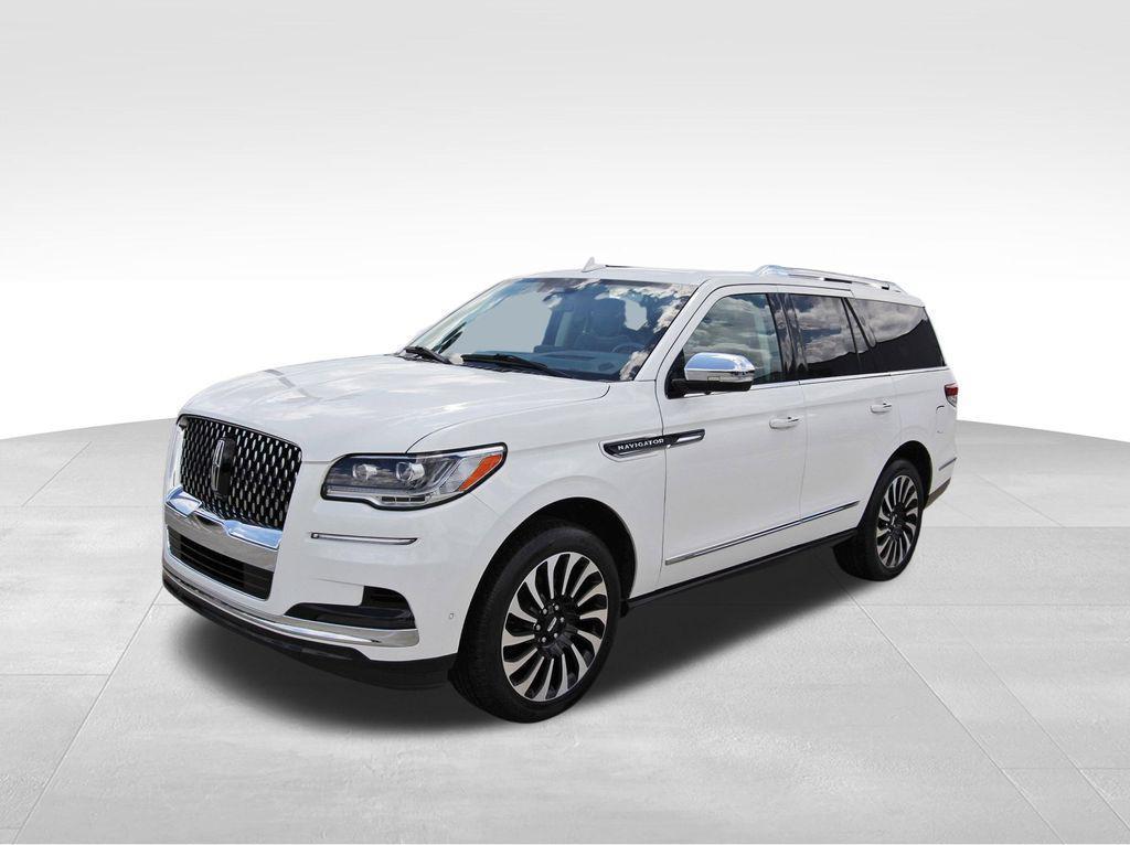 used 2023 Lincoln Navigator car, priced at $68,491