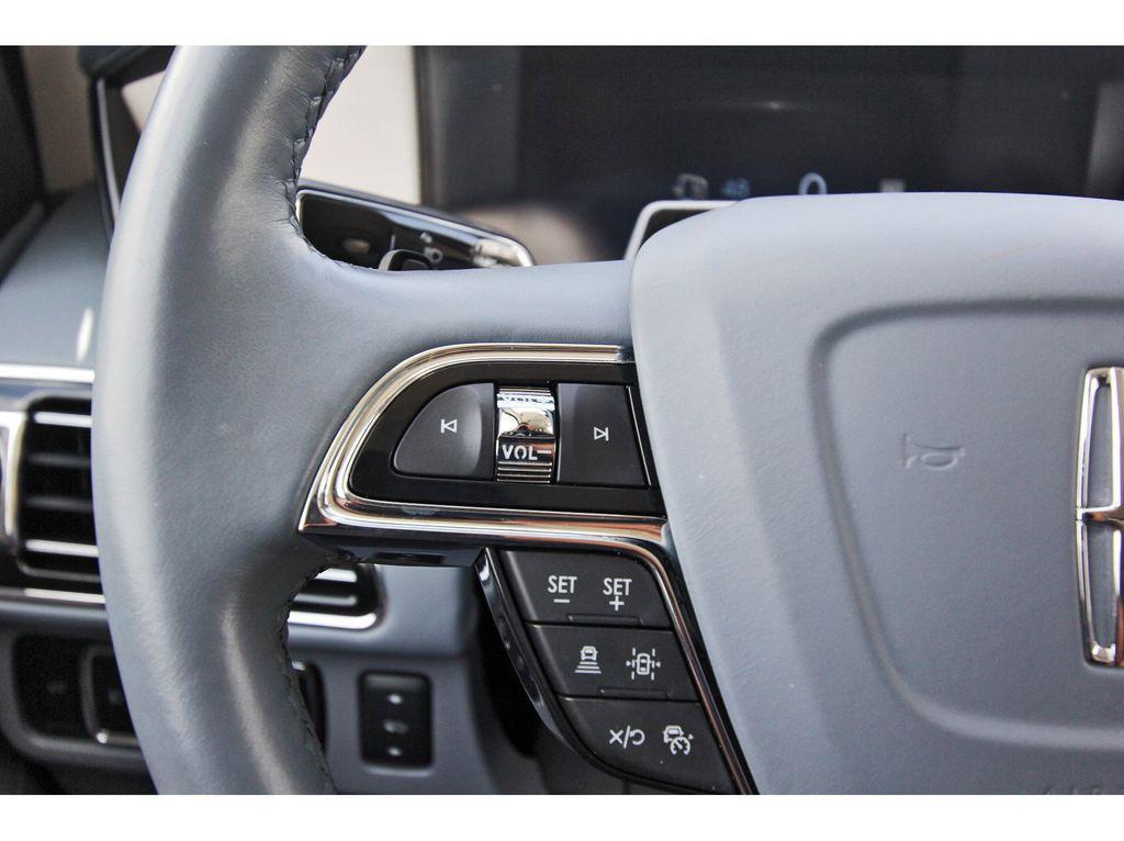 used 2023 Lincoln Navigator car, priced at $68,491