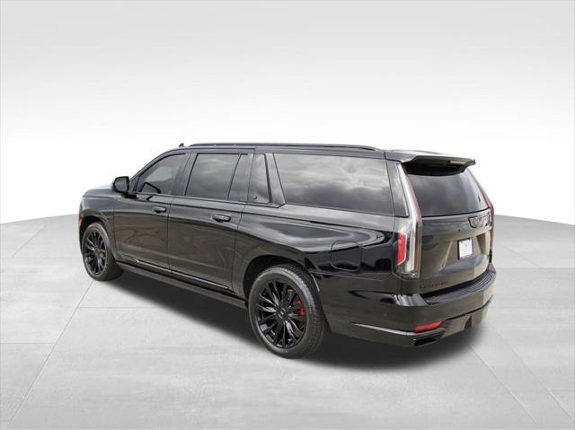 used 2022 Cadillac Escalade ESV car, priced at $56,991