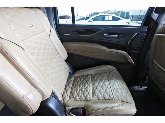 used 2022 Cadillac Escalade ESV car, priced at $56,991