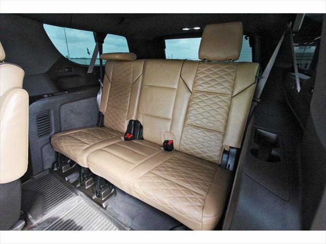 used 2022 Cadillac Escalade ESV car, priced at $56,991