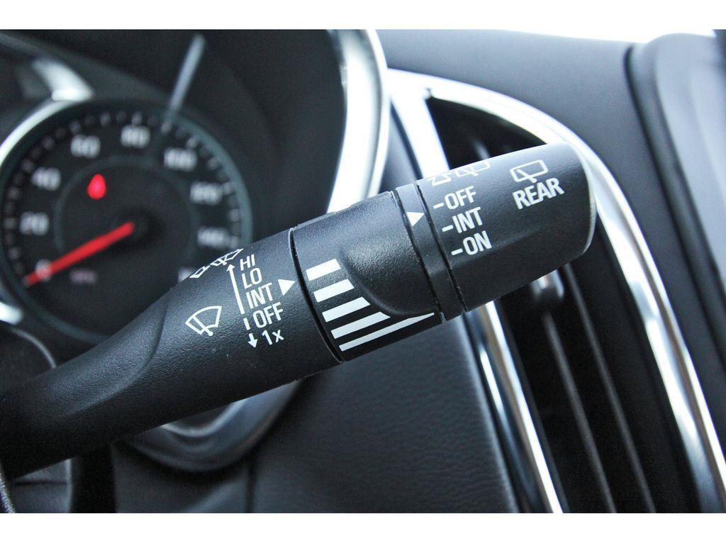 used 2024 Chevrolet Equinox car, priced at $19,991