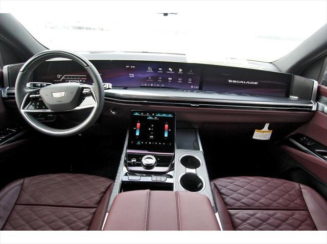 new 2025 Cadillac Escalade ESV car, priced at $115,039