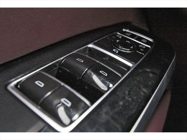 new 2025 Cadillac Escalade ESV car, priced at $115,039