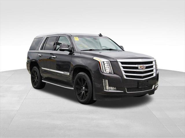 used 2015 Cadillac Escalade car, priced at $24,479