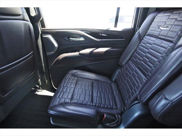 used 2022 Cadillac Escalade ESV car, priced at $66,047