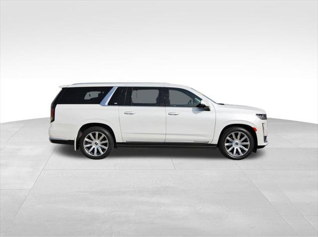 used 2022 Cadillac Escalade ESV car, priced at $71,415