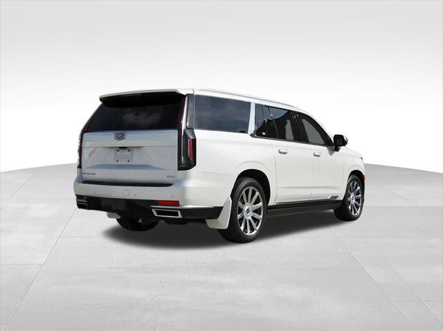 used 2022 Cadillac Escalade ESV car, priced at $71,415