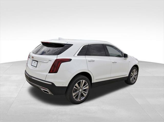 new 2025 Cadillac XT5 car, priced at $50,490