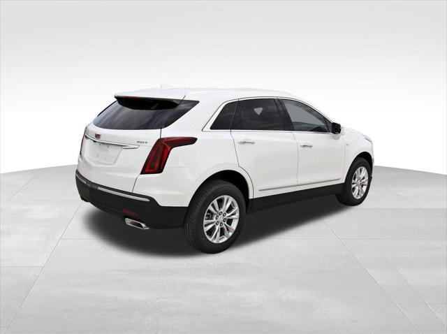 new 2025 Cadillac XT5 car, priced at $46,915