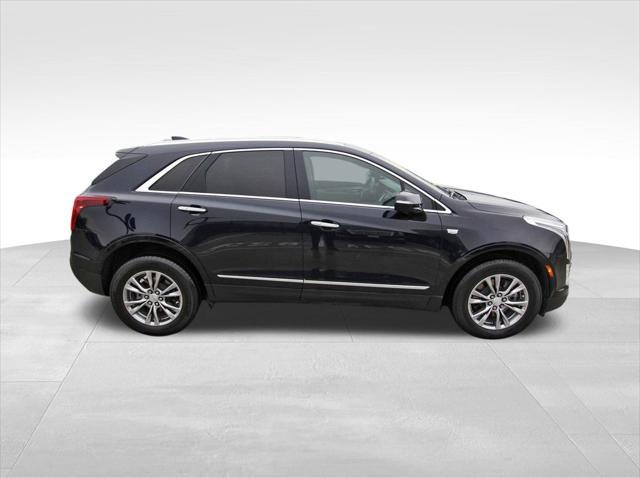 used 2022 Cadillac XT5 car, priced at $33,998