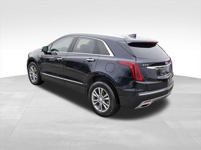 used 2022 Cadillac XT5 car, priced at $33,998