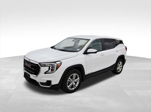 used 2024 GMC Terrain car, priced at $22,291