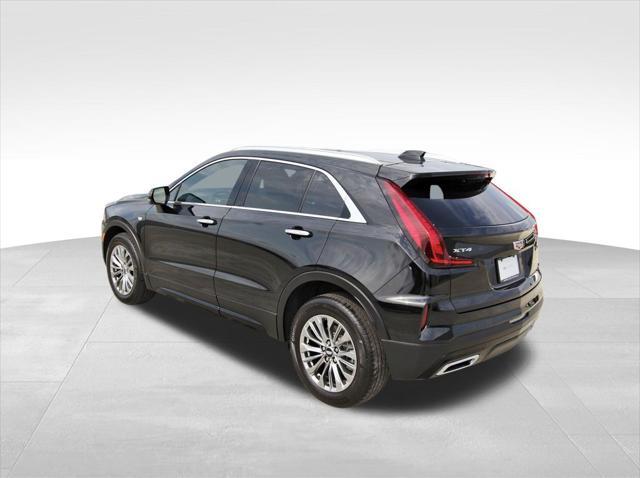 used 2025 Cadillac XT4 car, priced at $37,991