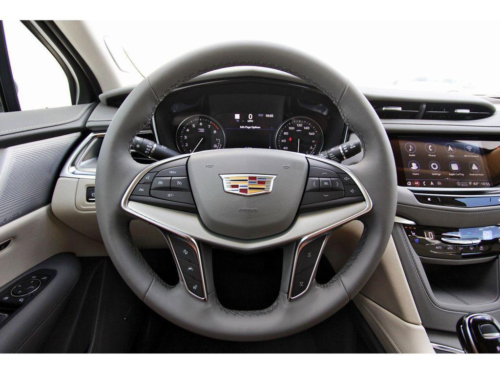 new 2025 Cadillac XT5 car, priced at $56,284