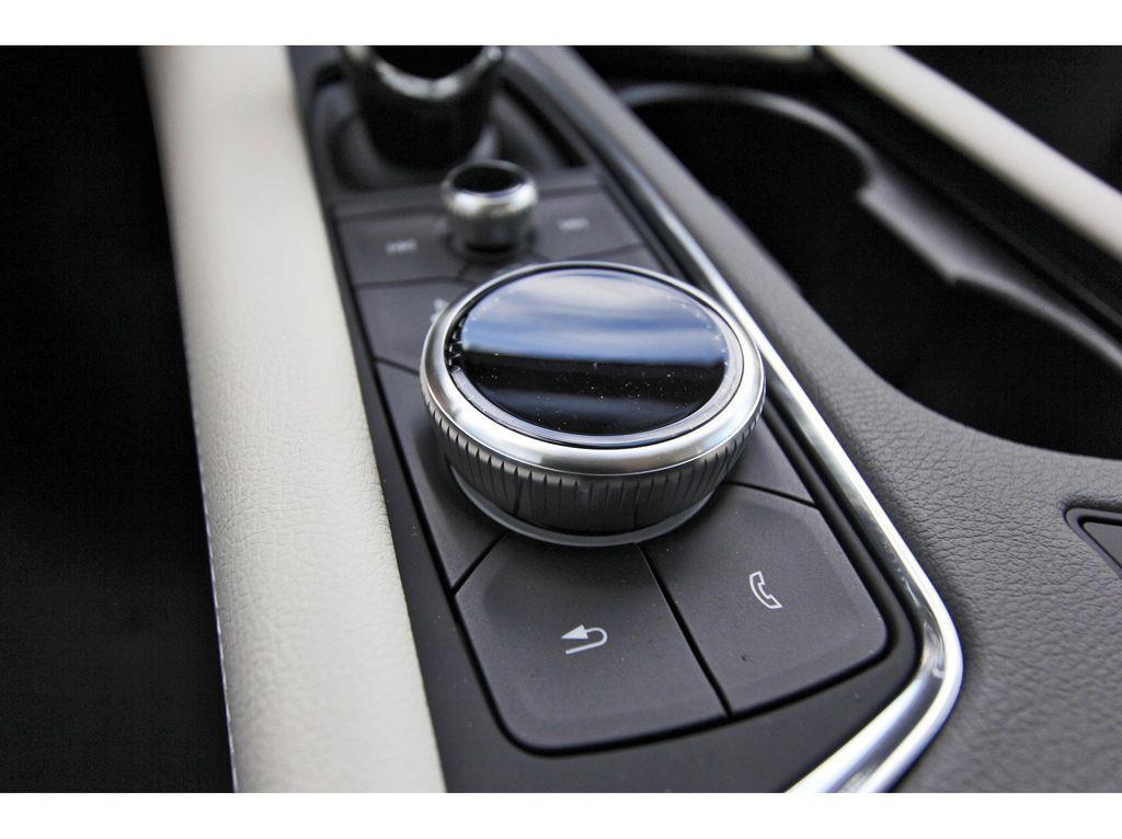 new 2025 Cadillac XT5 car, priced at $56,284