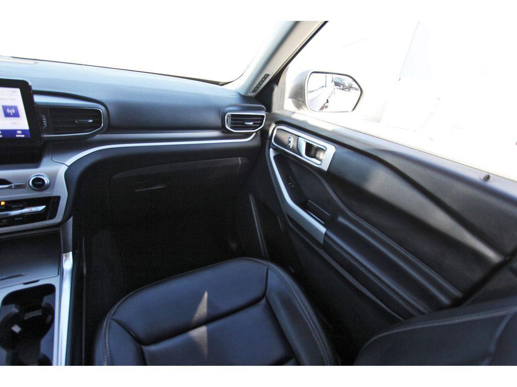 used 2022 Ford Explorer car, priced at $19,991