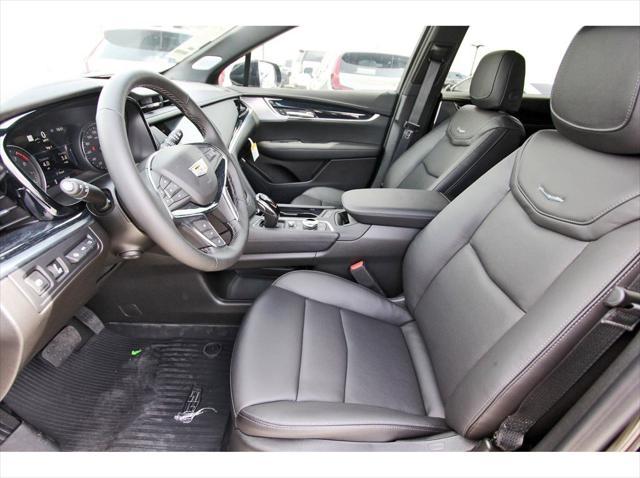new 2025 Cadillac XT5 car, priced at $56,990