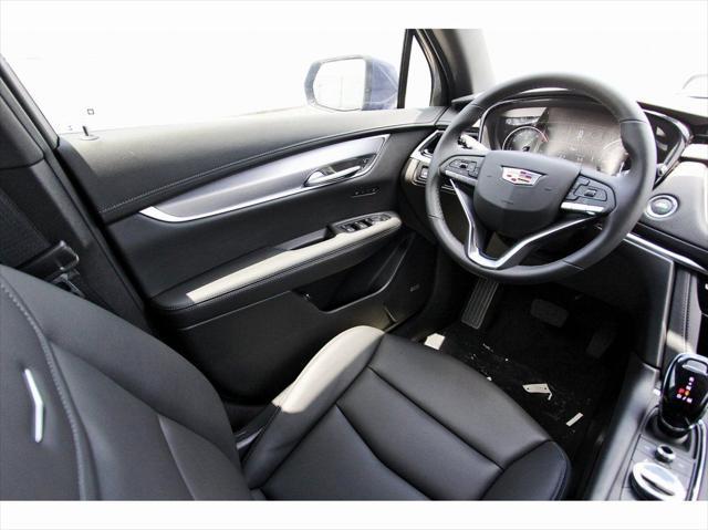 new 2025 Cadillac XT6 car, priced at $49,315