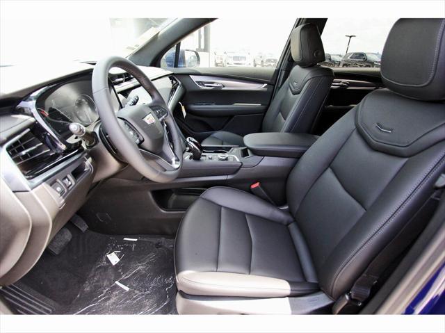 new 2025 Cadillac XT6 car, priced at $49,315