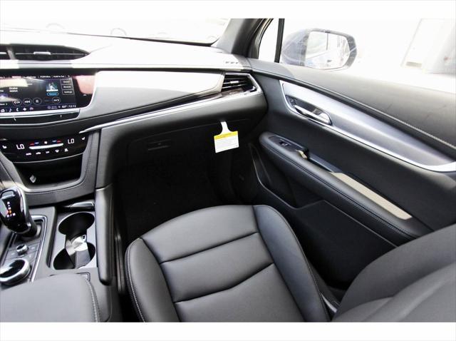 new 2025 Cadillac XT6 car, priced at $49,315