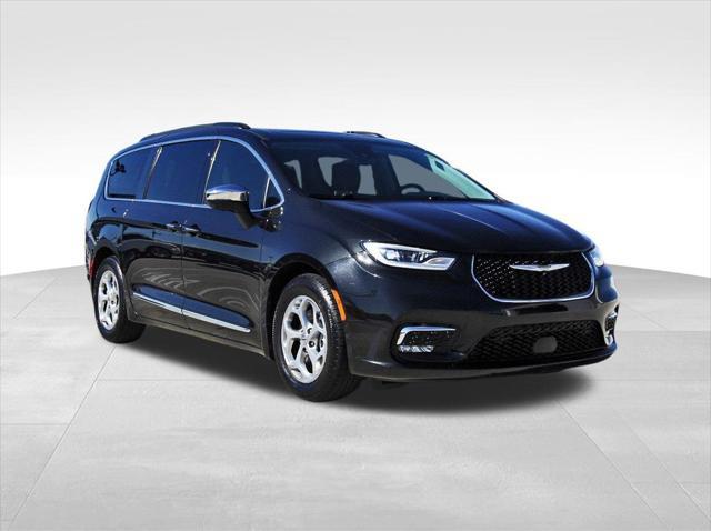 used 2022 Chrysler Pacifica car, priced at $23,995