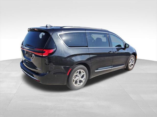 used 2022 Chrysler Pacifica car, priced at $23,995