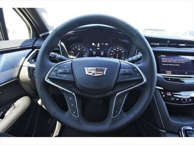new 2025 Cadillac XT5 car, priced at $49,890