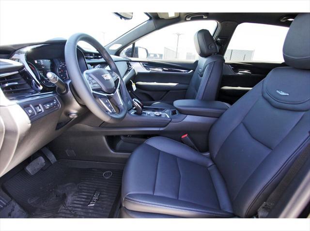 new 2025 Cadillac XT5 car, priced at $49,890