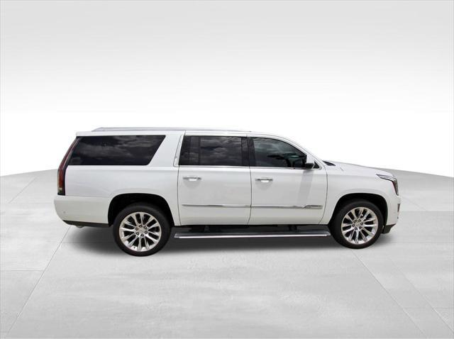 used 2019 Cadillac Escalade ESV car, priced at $33,991