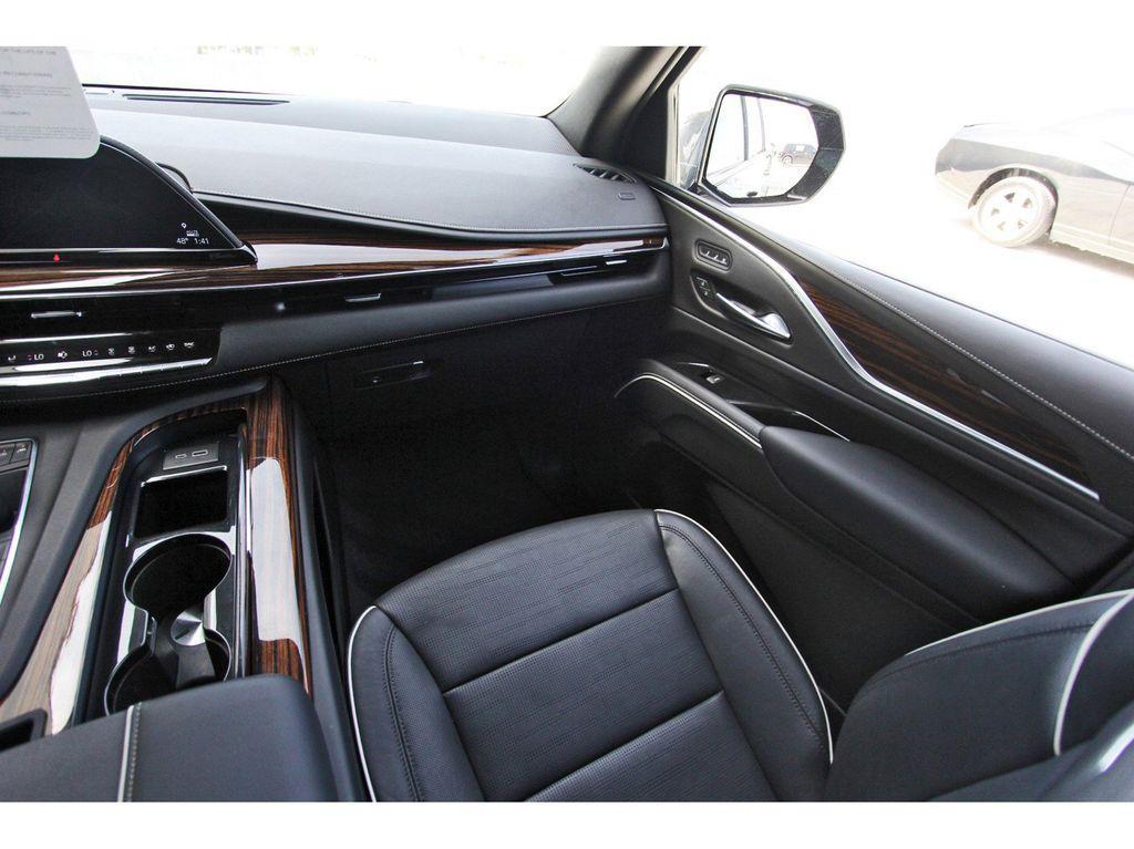 used 2023 Cadillac Escalade ESV car, priced at $67,991