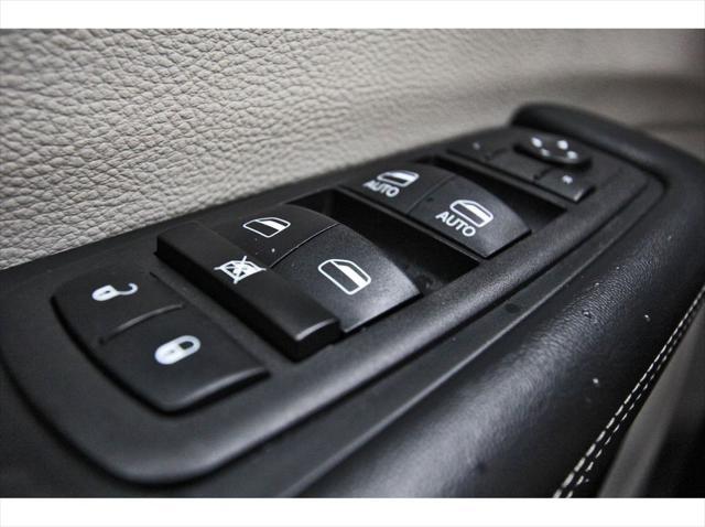 used 2023 Chrysler Pacifica car, priced at $22,991