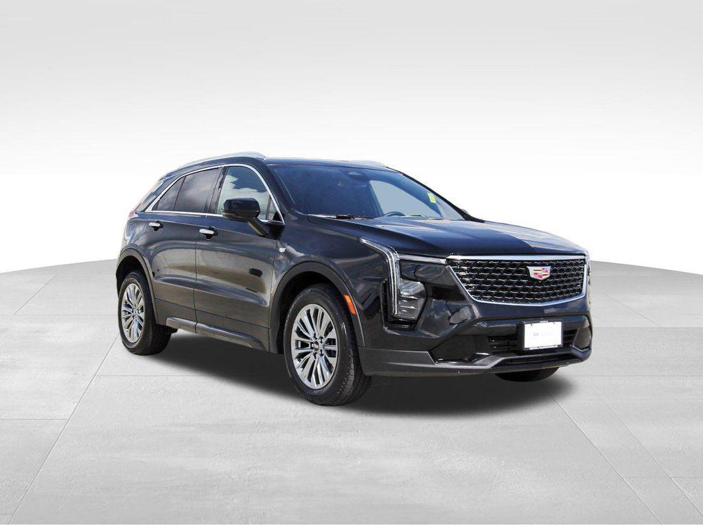used 2025 Cadillac XT4 car, priced at $31,791
