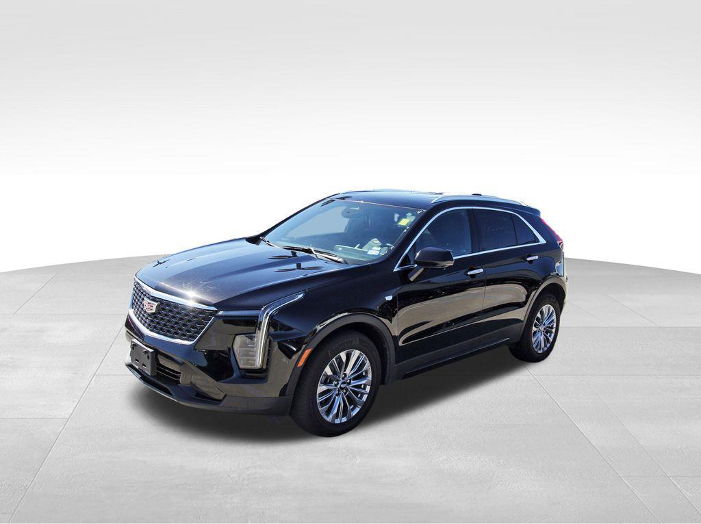 used 2025 Cadillac XT4 car, priced at $32,991