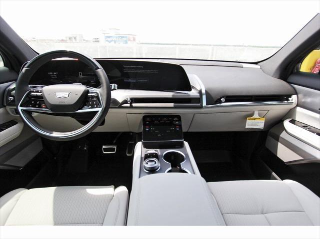 new 2026 Cadillac VISTIQ car, priced at $82,595