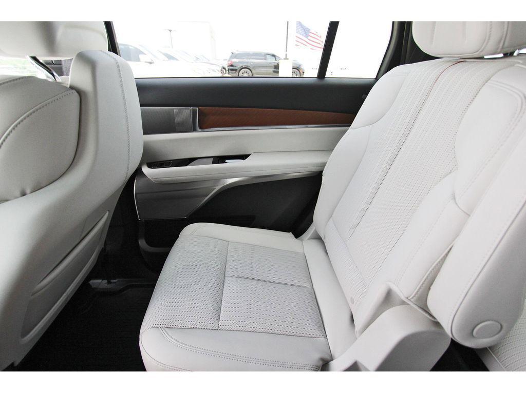 new 2026 Cadillac VISTIQ car, priced at $82,595