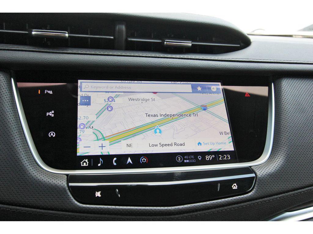 new 2025 Cadillac XT5 car, priced at $47,735