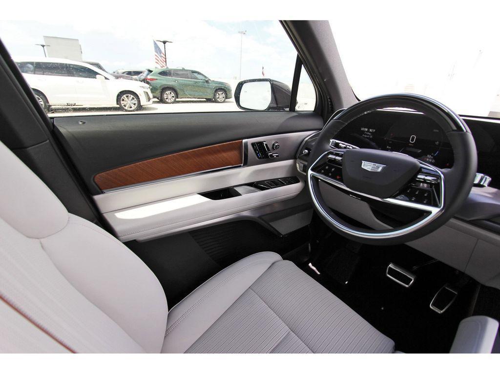 new 2026 Cadillac VISTIQ car, priced at $81,370