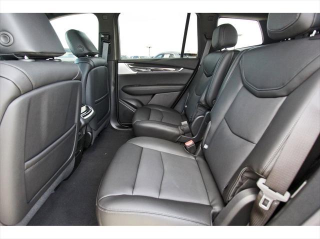 new 2025 Cadillac XT6 car, priced at $58,165