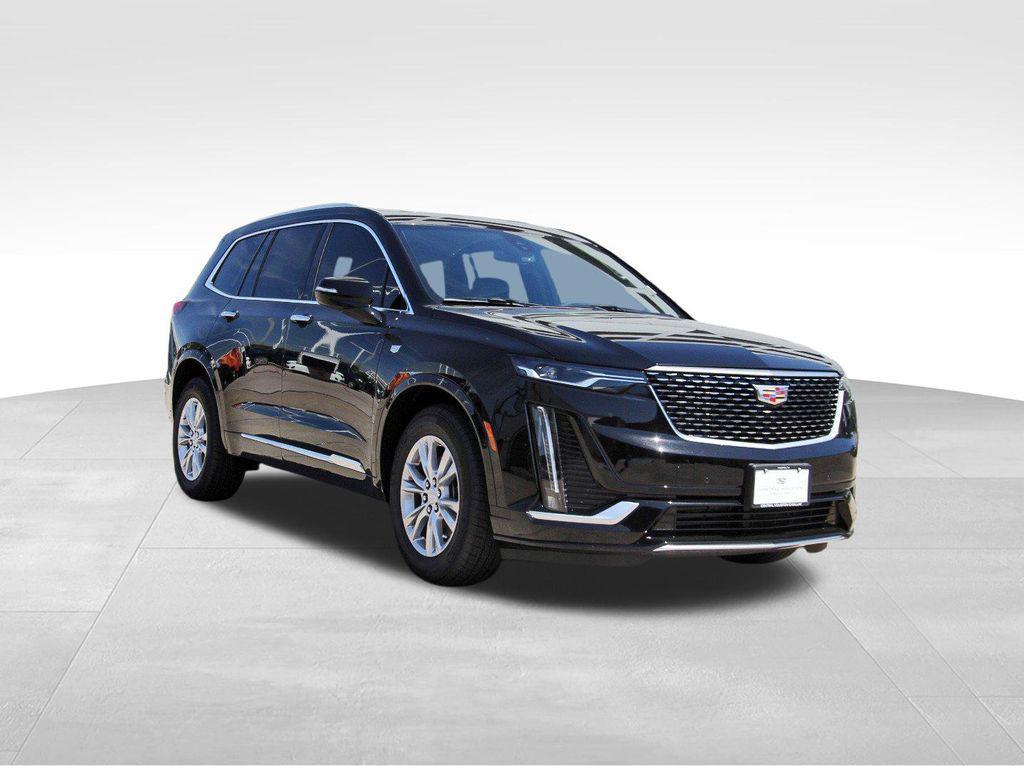new 2025 Cadillac XT6 car, priced at $39,315