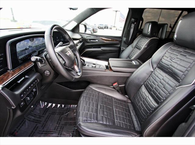 used 2024 Cadillac Escalade car, priced at $86,899