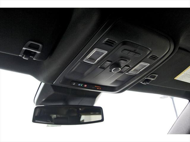 used 2022 Cadillac Escalade ESV car, priced at $49,299