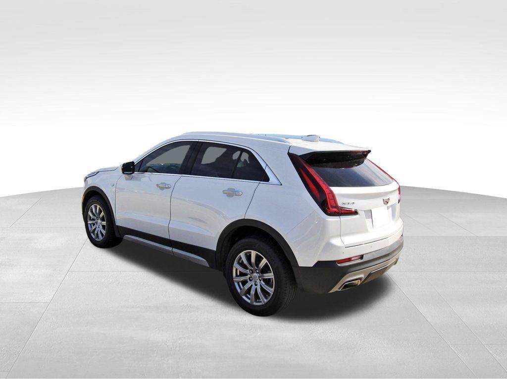 used 2021 Cadillac XT4 car, priced at $24,991